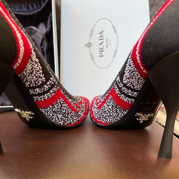 Prada Heels - Picture 6 of 6